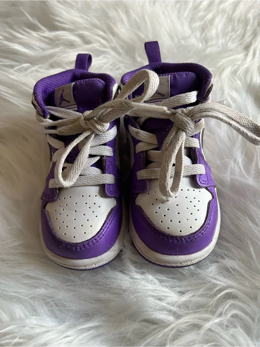 Toddler Jordan Purple/White Sneakers 6C